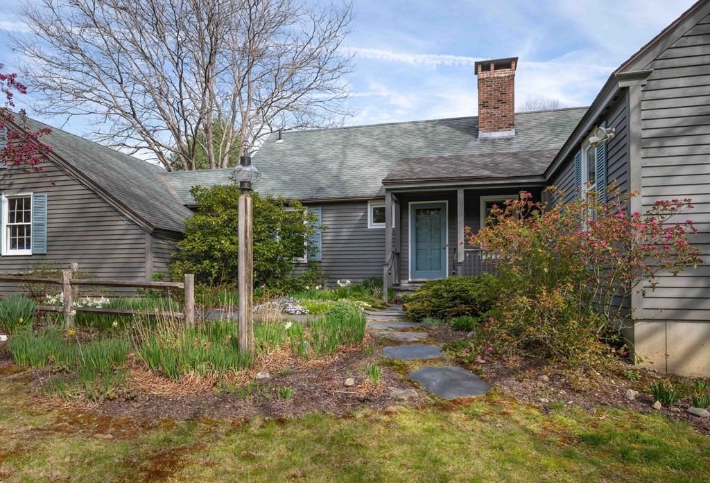 111 Audubon Road Northampton, MA 01053 - Photo 7 of 39 a backyard of a house with lots of green space
