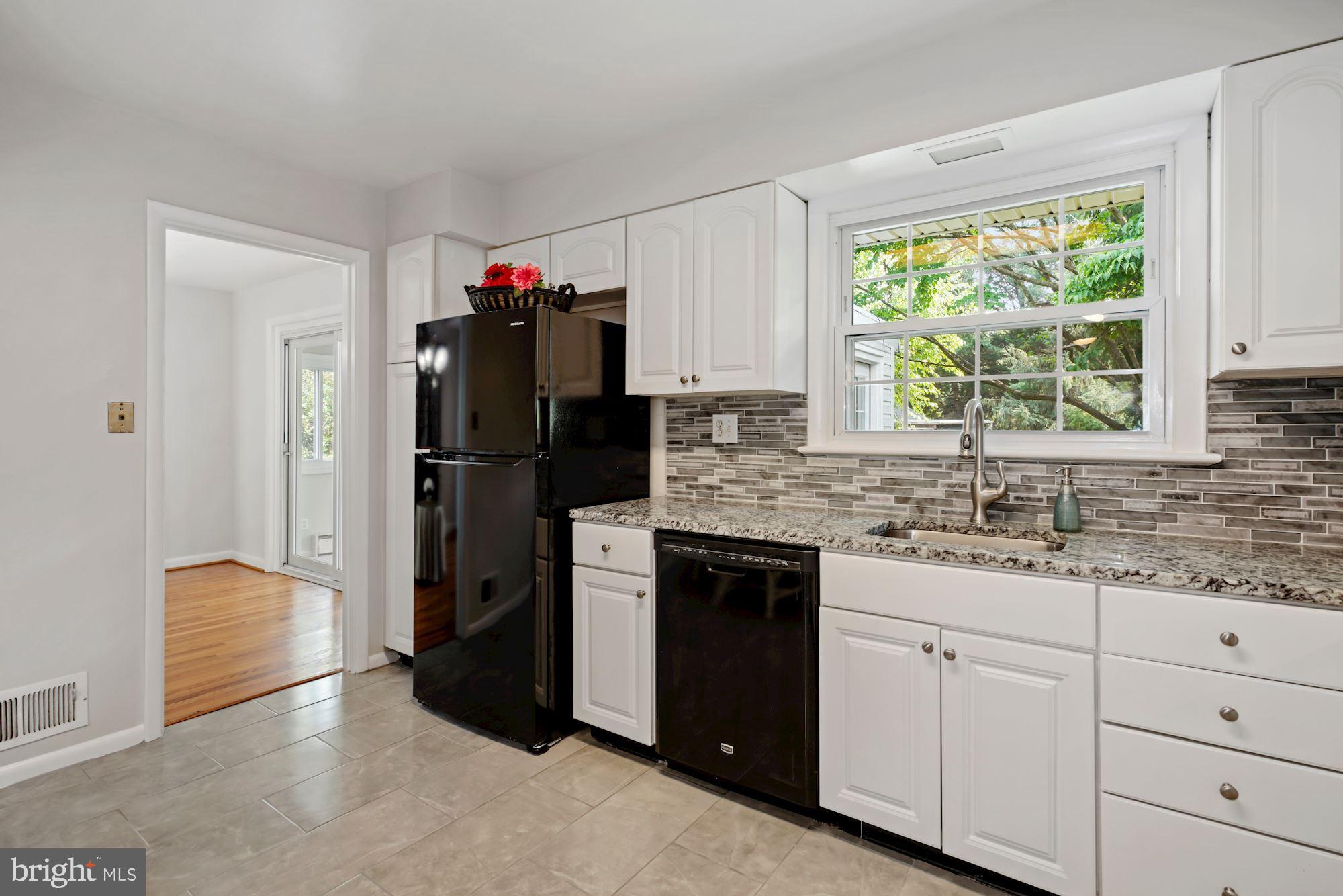 4002 Saul Road Kensington, MD 20895 - Photo 10 of 34 Kitchen
