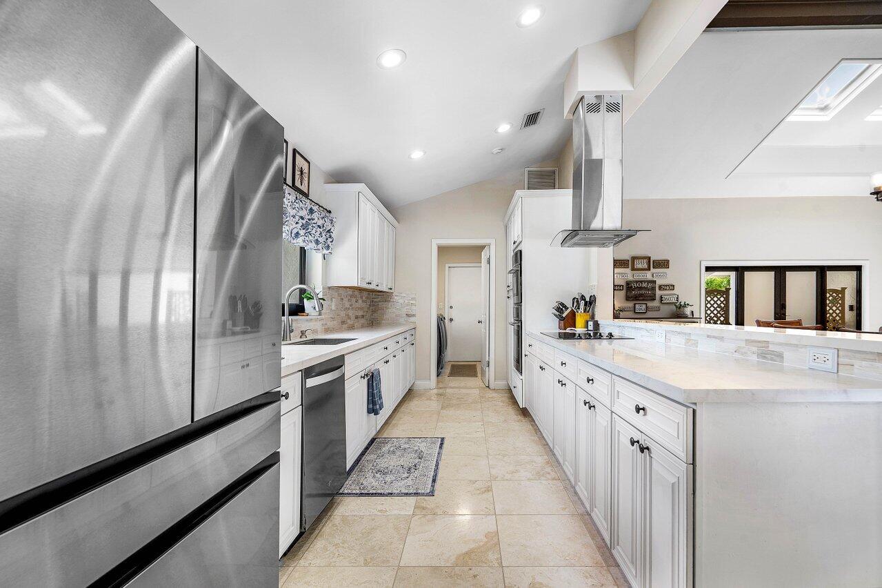 2626 Northwest 42nd Street Boca Raton, FL 33434 - Photo 18 of 42 018-2626Northwest42ndStreet-BocaRaton-FL