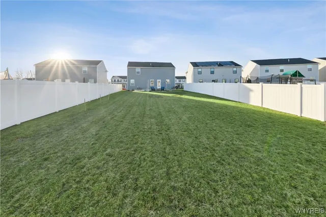 $3,400 | 32 Florence Lane, Amherst, NY 14228