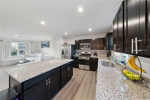 $3,400 | 32 Florence Lane, Amherst, NY 14228