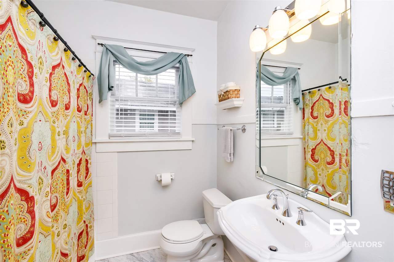 1565 Luling Street Mobile, AL 36604 - Photo 16 of 24