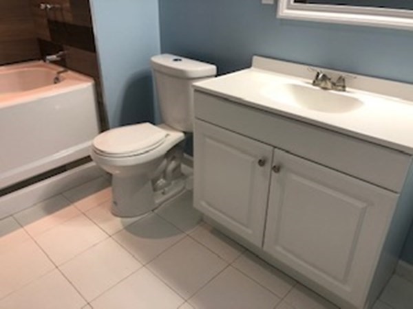 79 Blunt Road Springfield, MA 01109 - Photo 20 of 35 Gallery Image 20