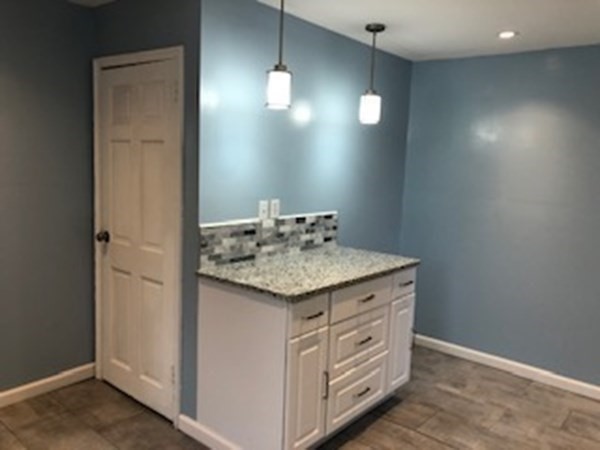 79 Blunt Road Springfield, MA 01109 - Photo 8 of 35 Gallery Image 8