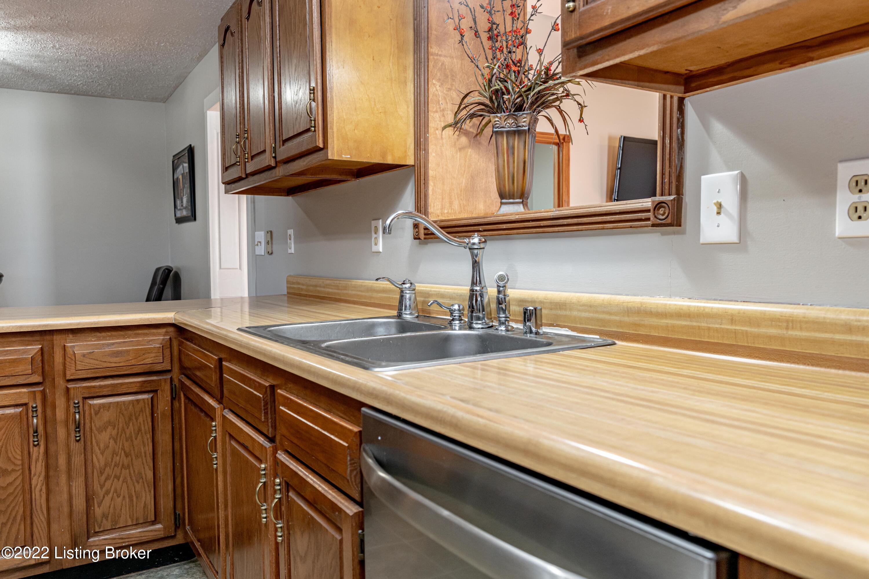 166 Crow Hollow Road Leitchfield, KY 42754 - Photo 23 of 107 DSC01085