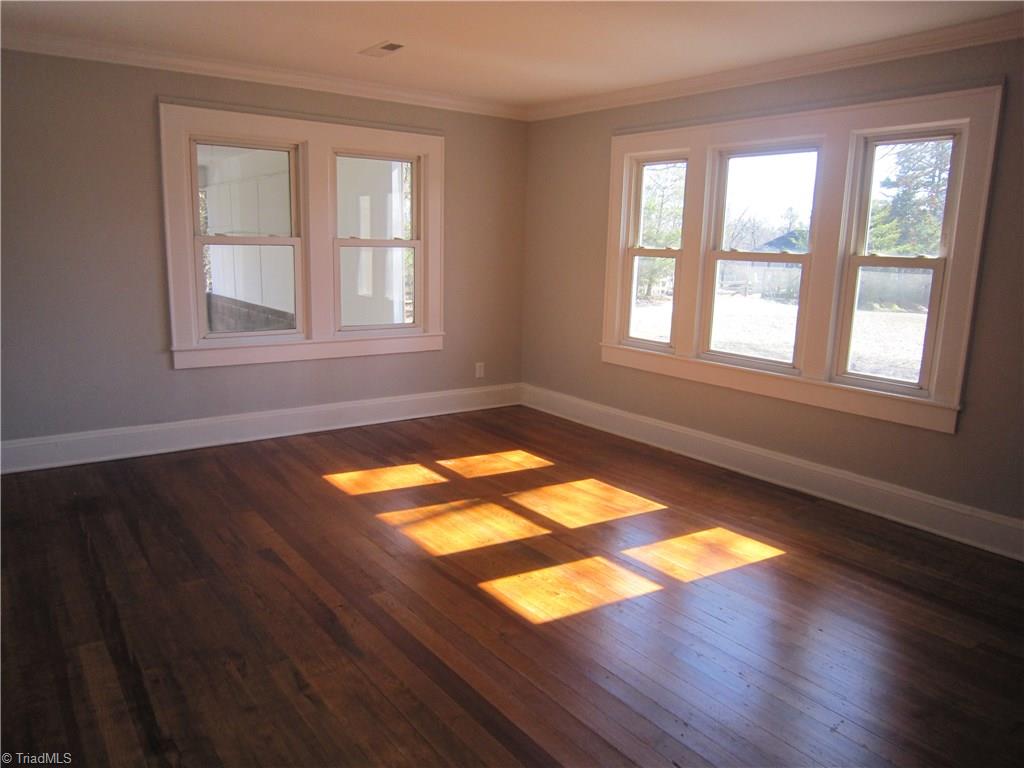 203 Nubbin Ridge Road High Point, NC 27265 - Photo 12 of 30 Gallery Image 12
