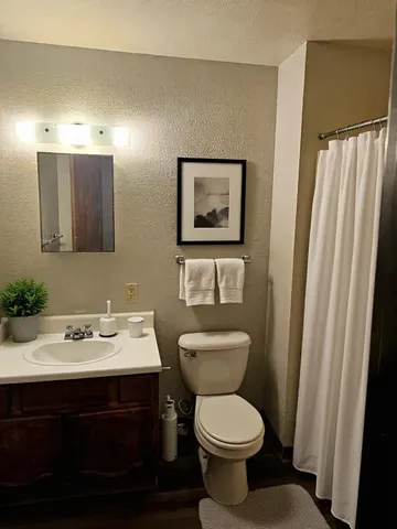 $1,034 | 520 North Grant Street, Unit 2, Blue Earth, MN 56013