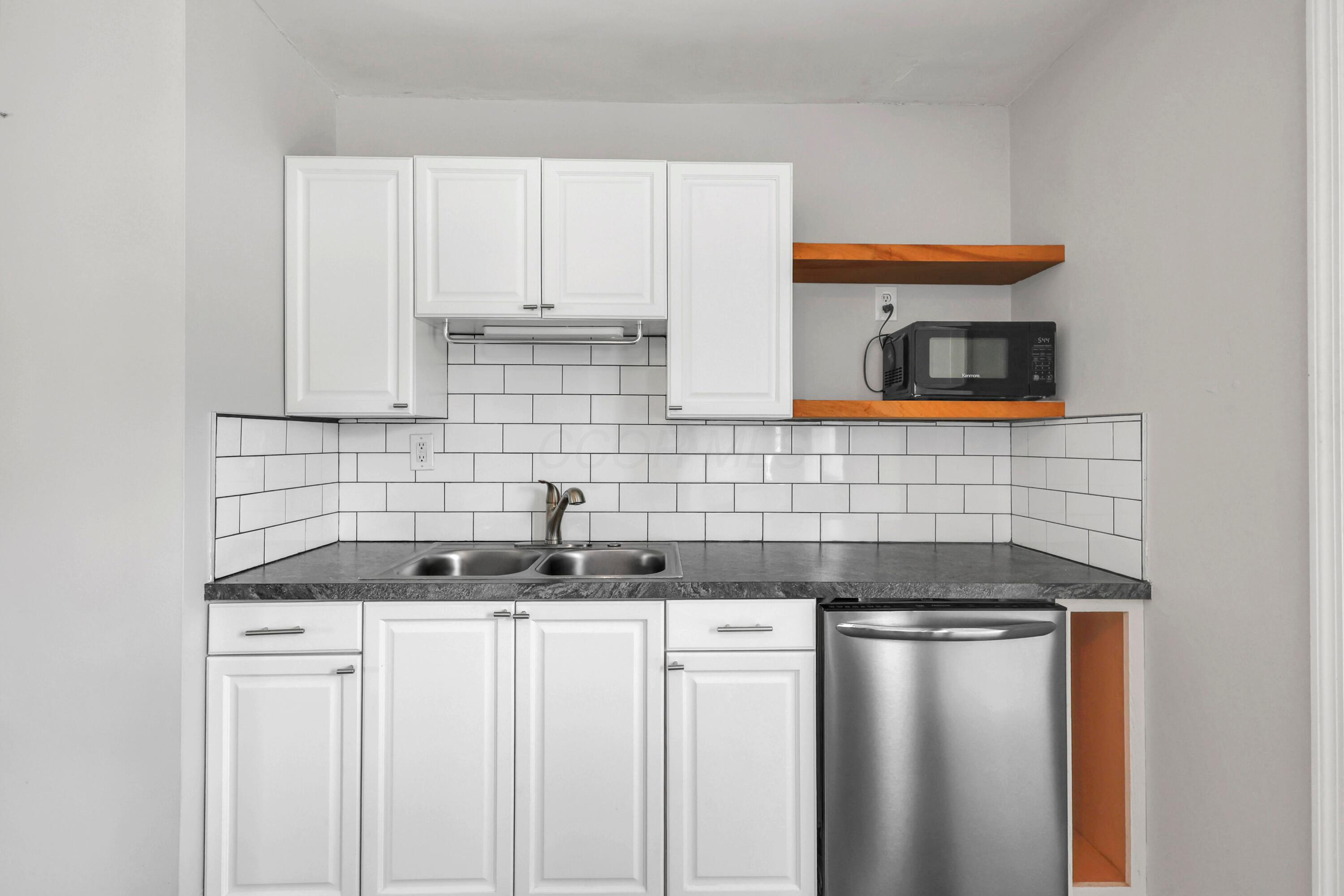 3473 Lacon Road Hilliard, OH 43026 - Photo 12 of 36 Kitchen
