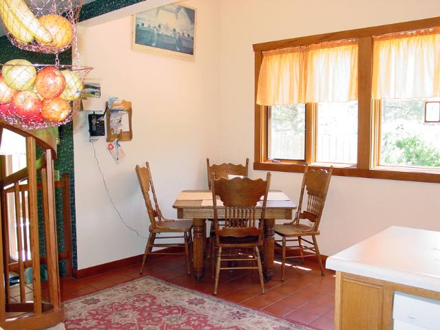 10381 Columbine Road Truckee, CA 96161 - Photo 7 of 9 Gallery Image 7