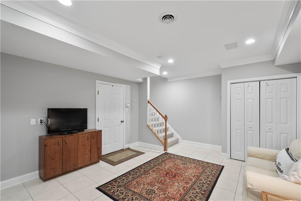 2382 Hilltop Road Presto, PA 15142 - Photo 28 of 35 Gallery Image 28