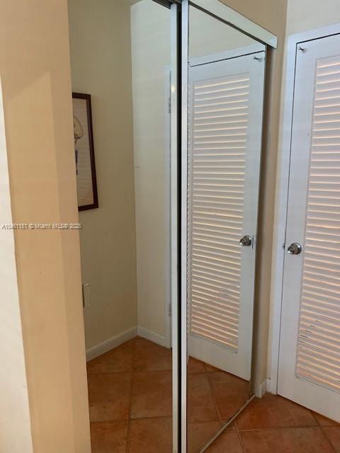 100 Lincoln Road, Unit 1129 Miami Beach, FL 33139 - Photo 11 of 31 a view of hallway