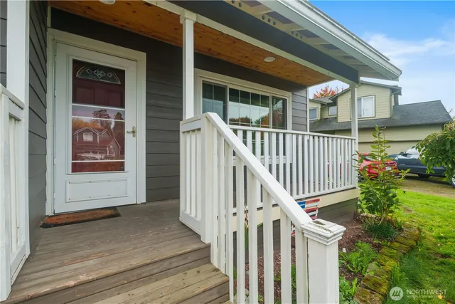 $530,000 | 904 Garfield Street, Mount Vernon, WA 98273