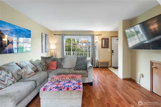 $530,000 | 904 Garfield Street, Mount Vernon, WA 98273