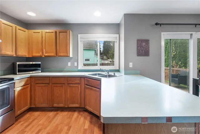 $530,000 | 904 Garfield Street, Mount Vernon, WA 98273