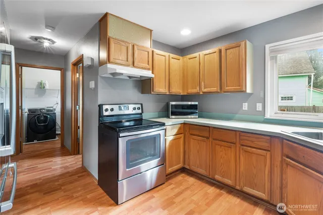 $530,000 | 904 Garfield Street, Mount Vernon, WA 98273