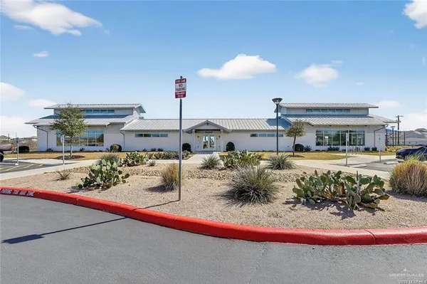 $2,000 | 13923 Silos Meadows, San Antonio, TX 78252