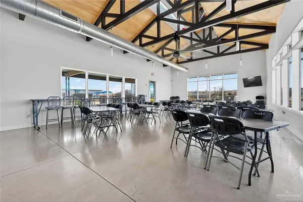 $2,000 | 13923 Silos Meadows, San Antonio, TX 78252