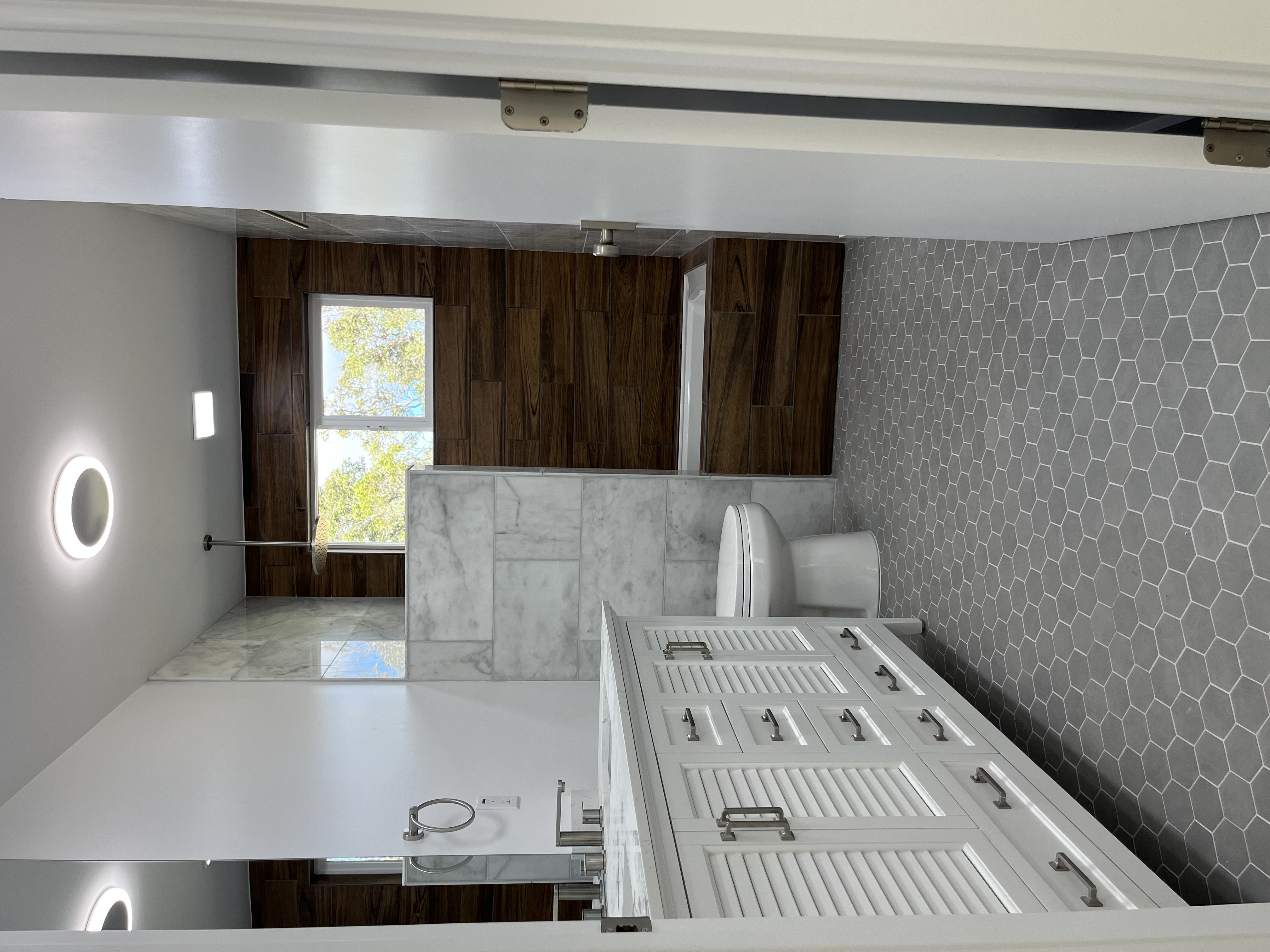 11-3234 Volcano Road Volcano, HI 96785 - Photo 16 of 24 a bathroom with a toilet a sink and mirror