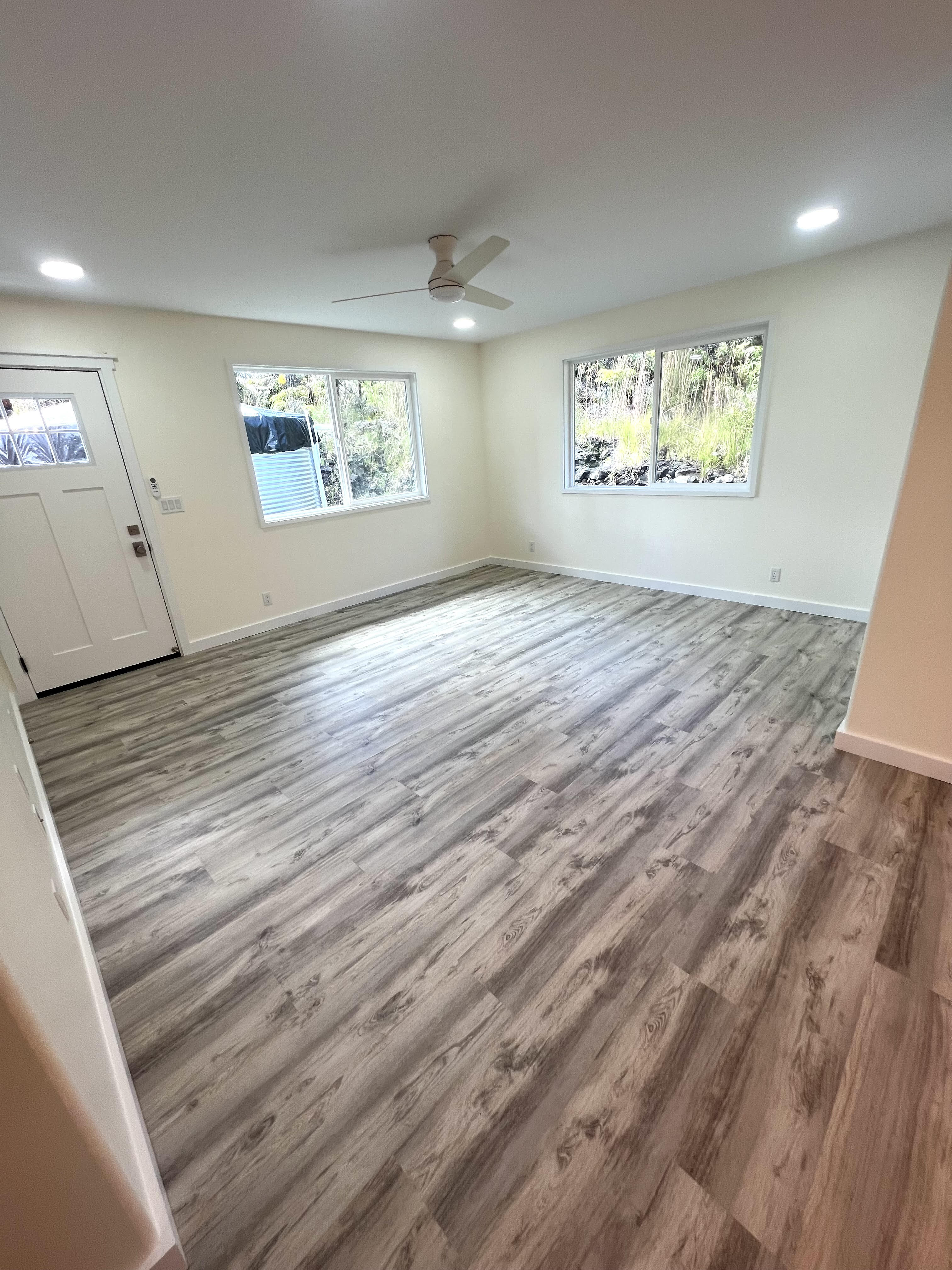 11-3234 Volcano Road Volcano, HI 96785 - Photo 21 of 23 an empty room with windows
