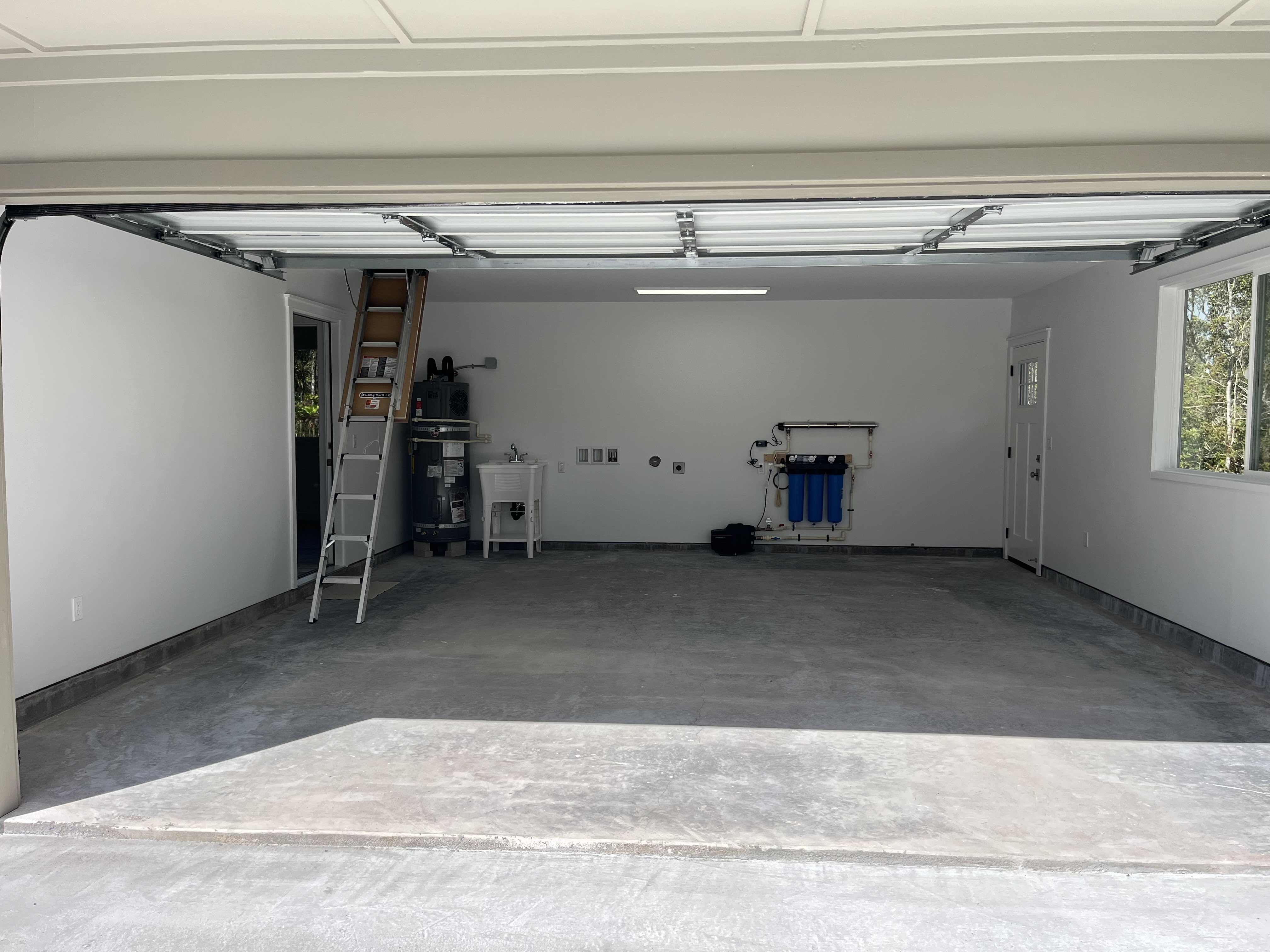 11-3234 Volcano Road Volcano, HI 96785 - Photo 23 of 24 a view of storage and utility room