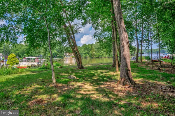 $575,000 | 1915 Lakeview Parkway, Locust Grove, VA 22508