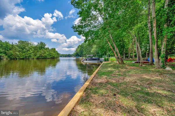 $575,000 | 1915 Lakeview Parkway, Locust Grove, VA 22508