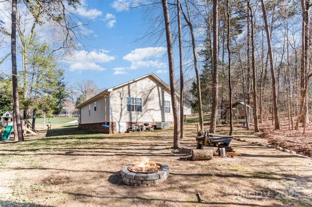 $335,000 | 130 Fritzvon Drive, Mount Pleasant, NC 28124