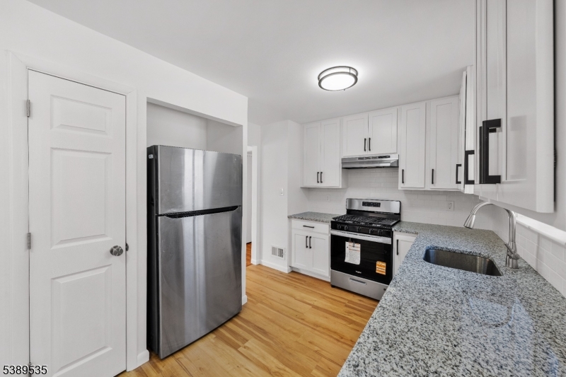 24 Conerly Road Somerset, NJ 08873 - Photo 16 of 50