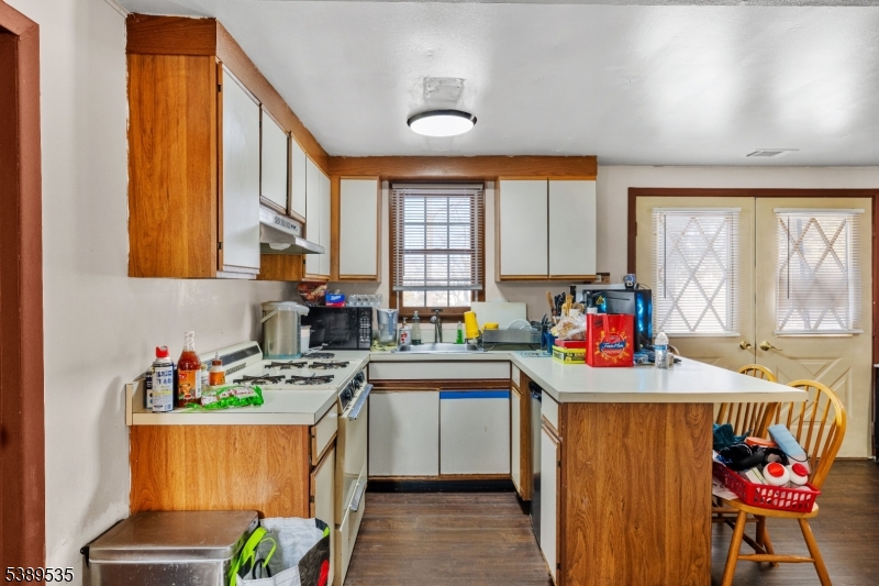 24 Conerly Road Somerset, NJ 08873 - Photo 36 of 50