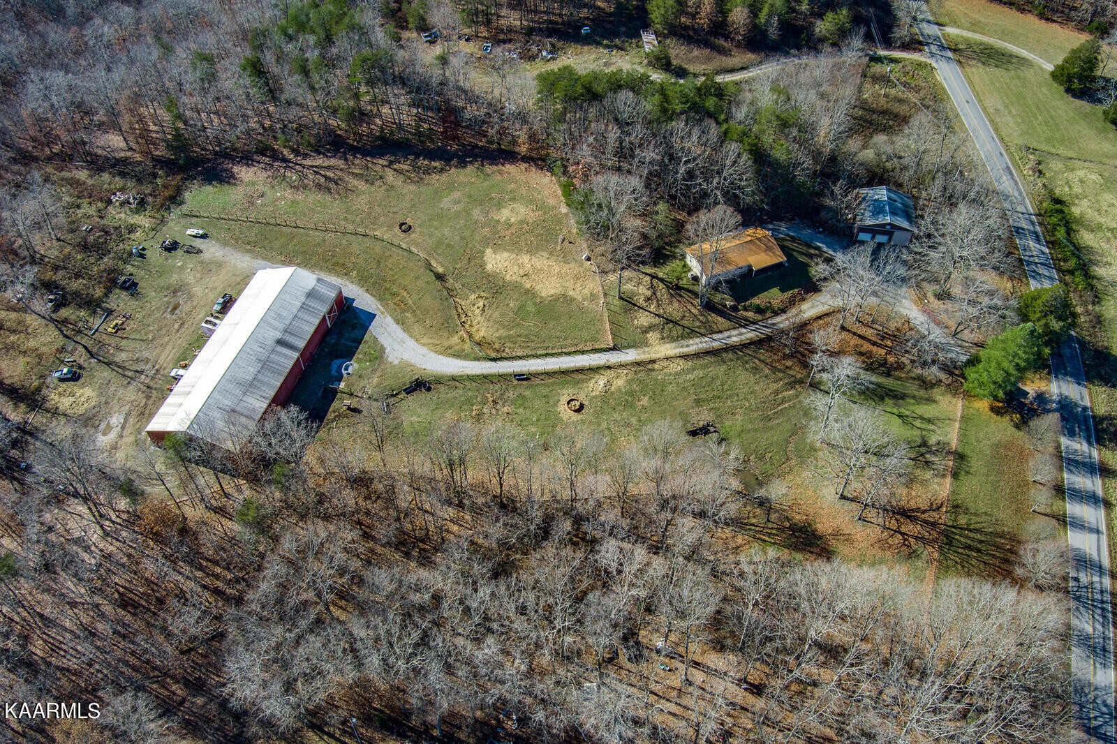 550 Turkey Blind Road Crossville, TN 38572 - Photo 3 of 45 Gallery Image 3