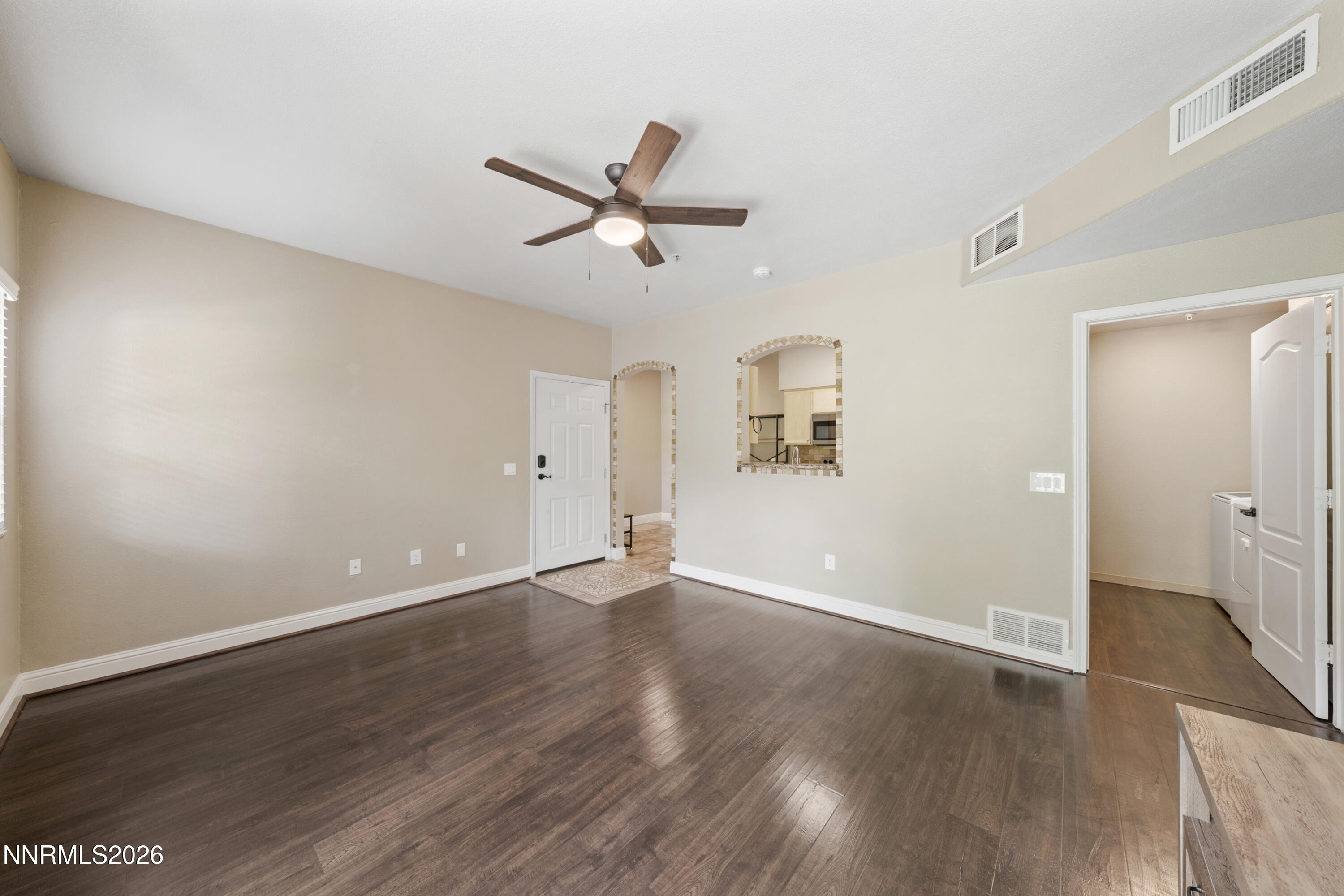 6850 Sharlands Avenue, Unit 1078 Reno, NV 89523 - Photo 3 of 32 A7V07313
