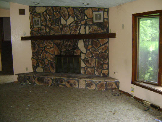 6720 Simpson Road Rockford, IL 61102 - Photo 5 of 7 Gallery Image 5