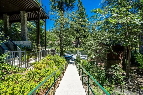 $9,000 | 27598 Meadow Bay Drive, Lake Arrowhead, CA 92352