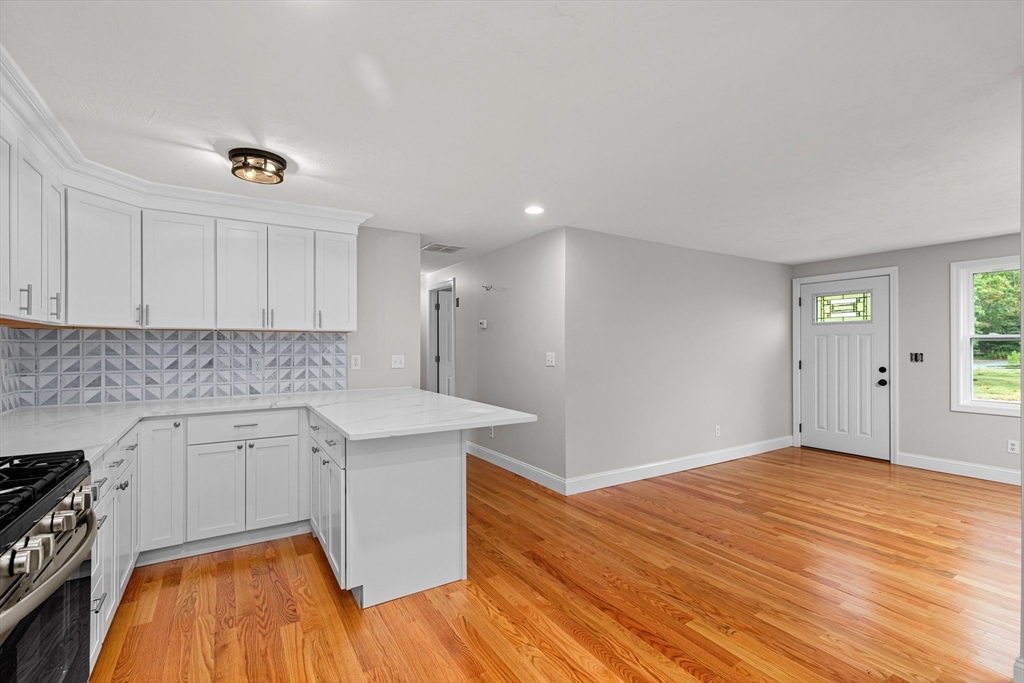 315 Blackthorn Road Barnstable, MA 02648 - Photo 17 of 36 Gallery Image 17