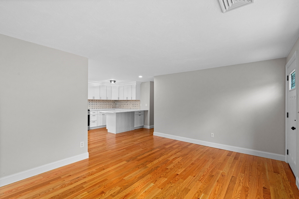 315 Blackthorn Road Barnstable, MA 02648 - Photo 21 of 36 Gallery Image 21