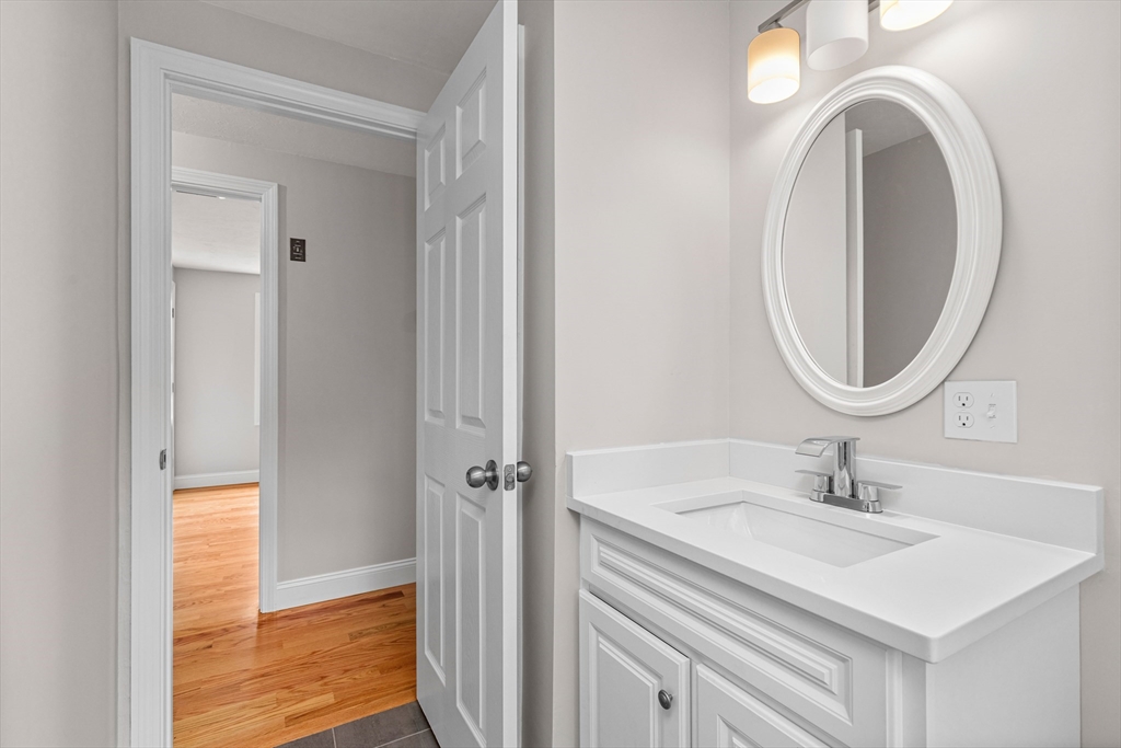 315 Blackthorn Road Barnstable, MA 02648 - Photo 25 of 36 Gallery Image 25