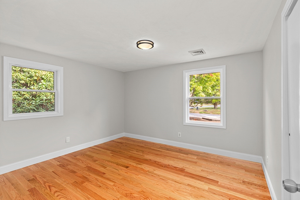 315 Blackthorn Road Barnstable, MA 02648 - Photo 28 of 36 Gallery Image 28