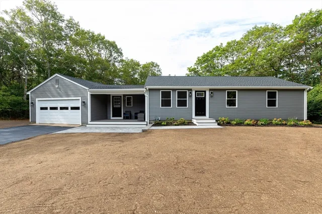 $759,900 | 315 Blackthorn Road, Barnstable, MA 02648