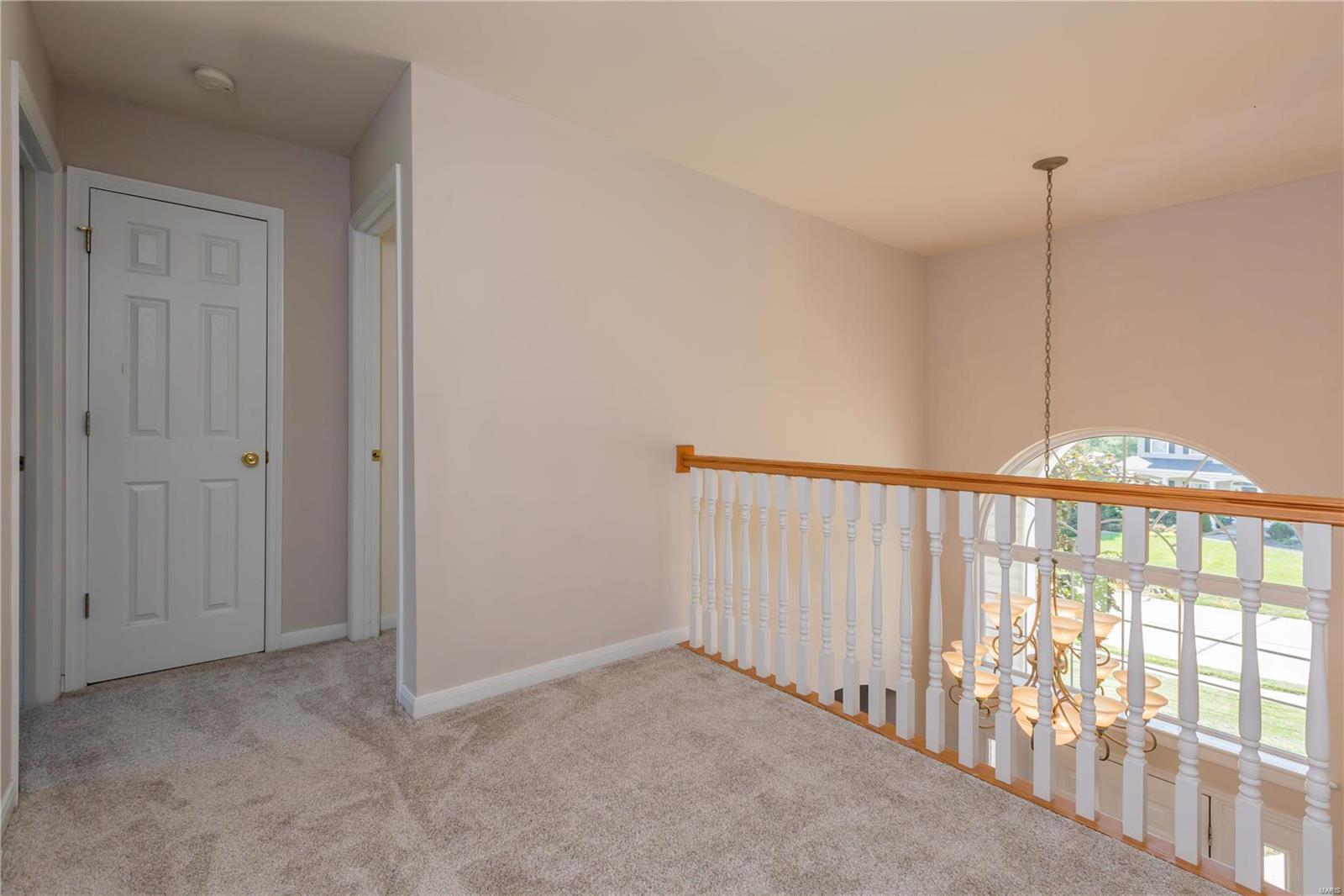 925 Kiefer Ridge Drive Ballwin, MO 63021 - Photo 27 of 44 Gallery Image 27
