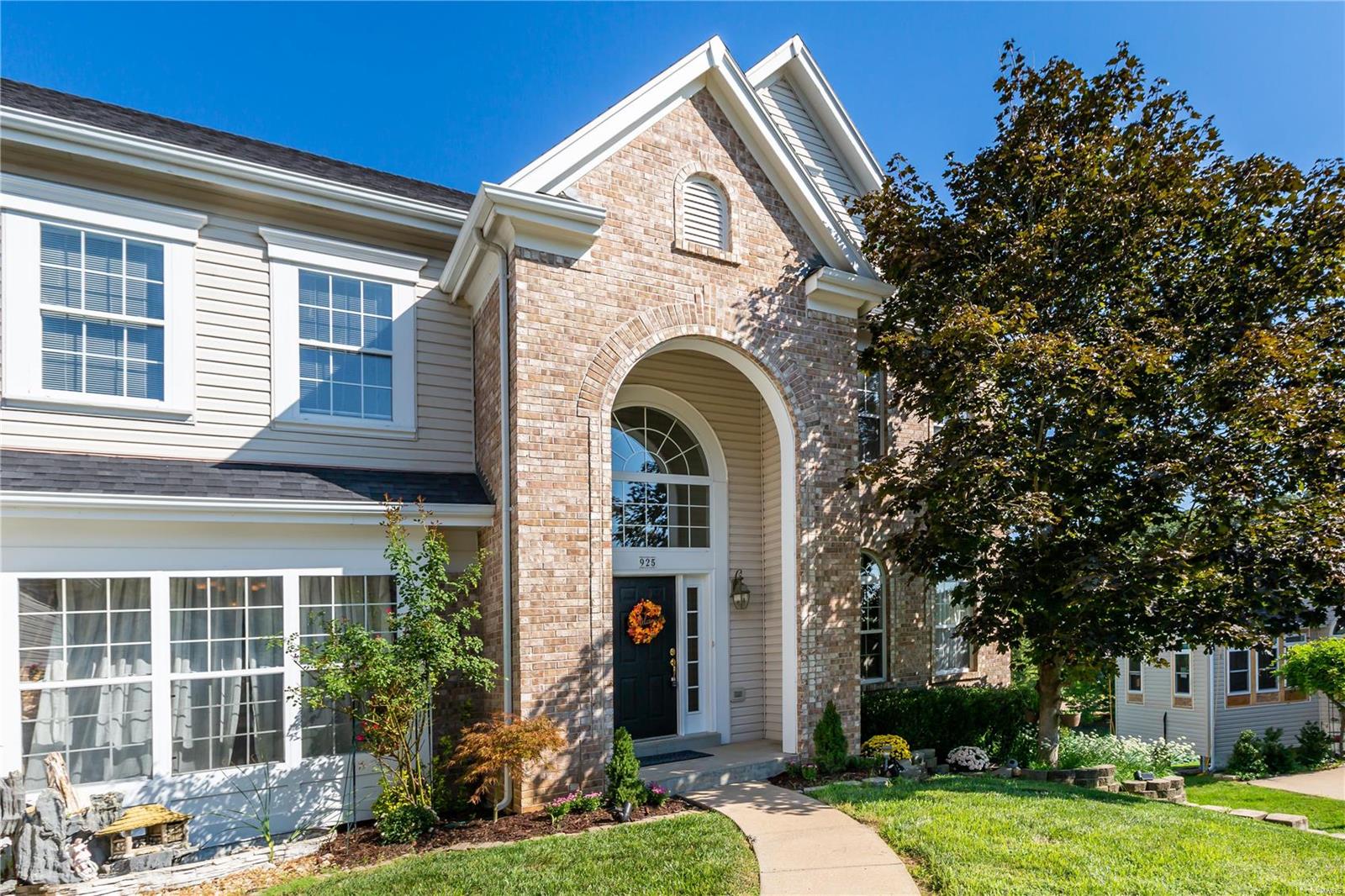 925 Kiefer Ridge Drive Ballwin, MO 63021 - Photo 5 of 44 Gallery Image 5