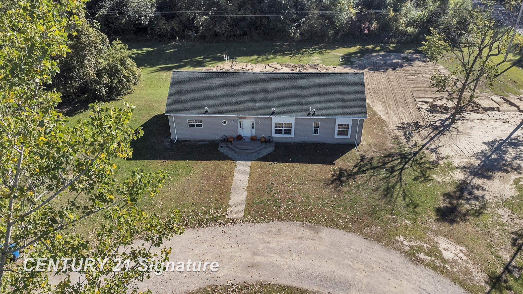 4758 North Meridian Road Hope, MI 48628 - Photo 42 of 65