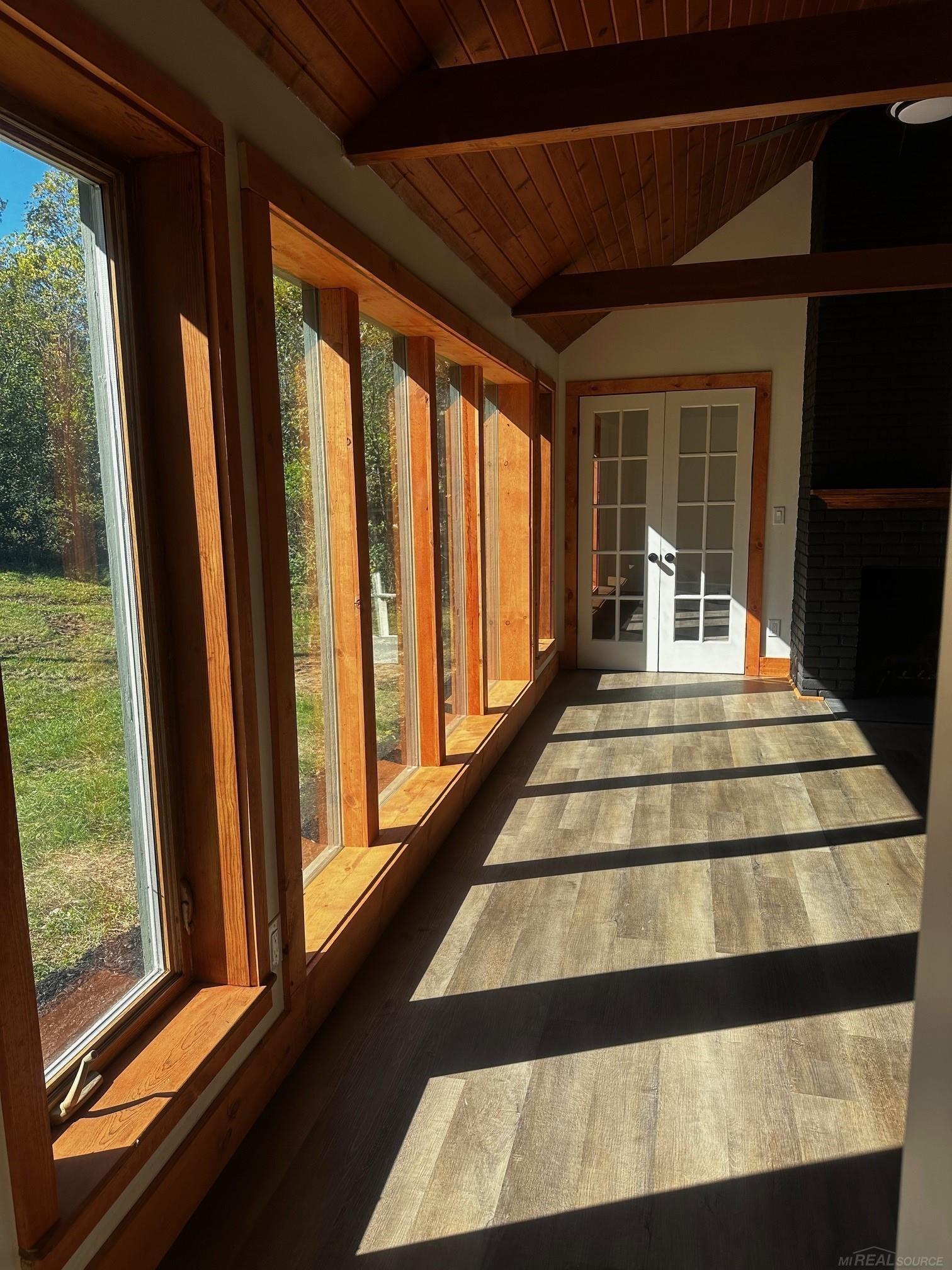 10688 Beardslee Road Perry, MI 48872 - Photo 6 of 32 50157681-830c4e6e-faa5-4833-8e91-936ae2a1e89a.JPG
