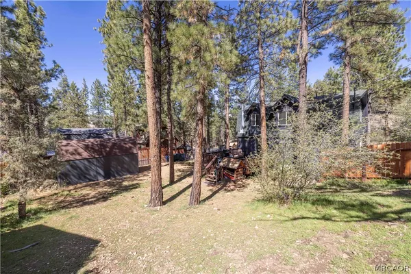 $499,900 | 745 Barrett Way, Big Bear City, CA 92314