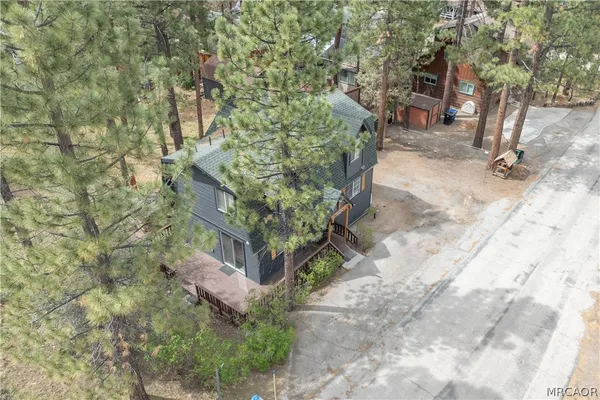 $499,900 | 745 Barrett Way, Big Bear City, CA 92314