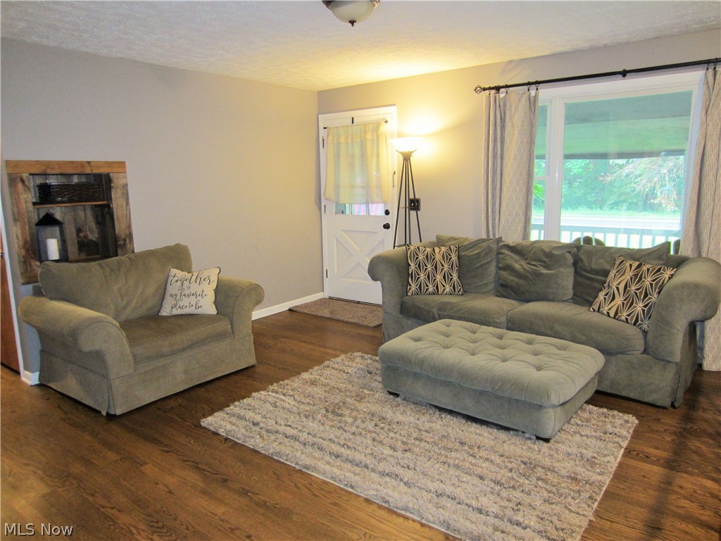 36100 Chestnut Ridge Road North Ridgeville, OH 44039 - Photo 3 of 24