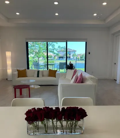 $1,030,000 | 12160 North Baypoint Circle, Parkland, FL 33076