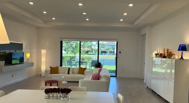 $1,030,000 | 12160 North Baypoint Circle, Parkland, FL 33076