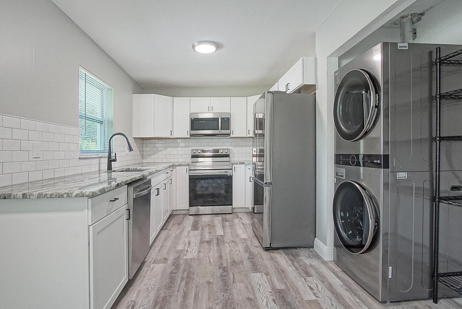 312815F2-DBB9-413B-863B-79FAD6BE53D2