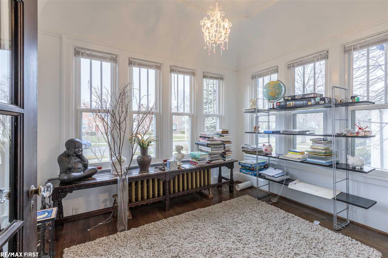 830 Barrington Road Grosse Pointe Park, MI 48230 - Photo 8 of 31