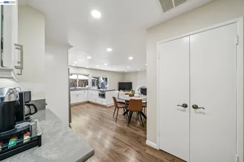 $1,699,000 | 7403 Hillsdale Drive, Pleasanton, CA 94588